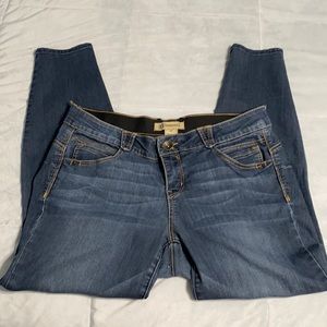 Democracy Ab Solution Booty Lift Jeans